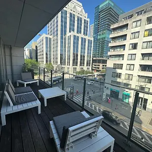 3 Bedroom In Center With Balcony View Apartamento